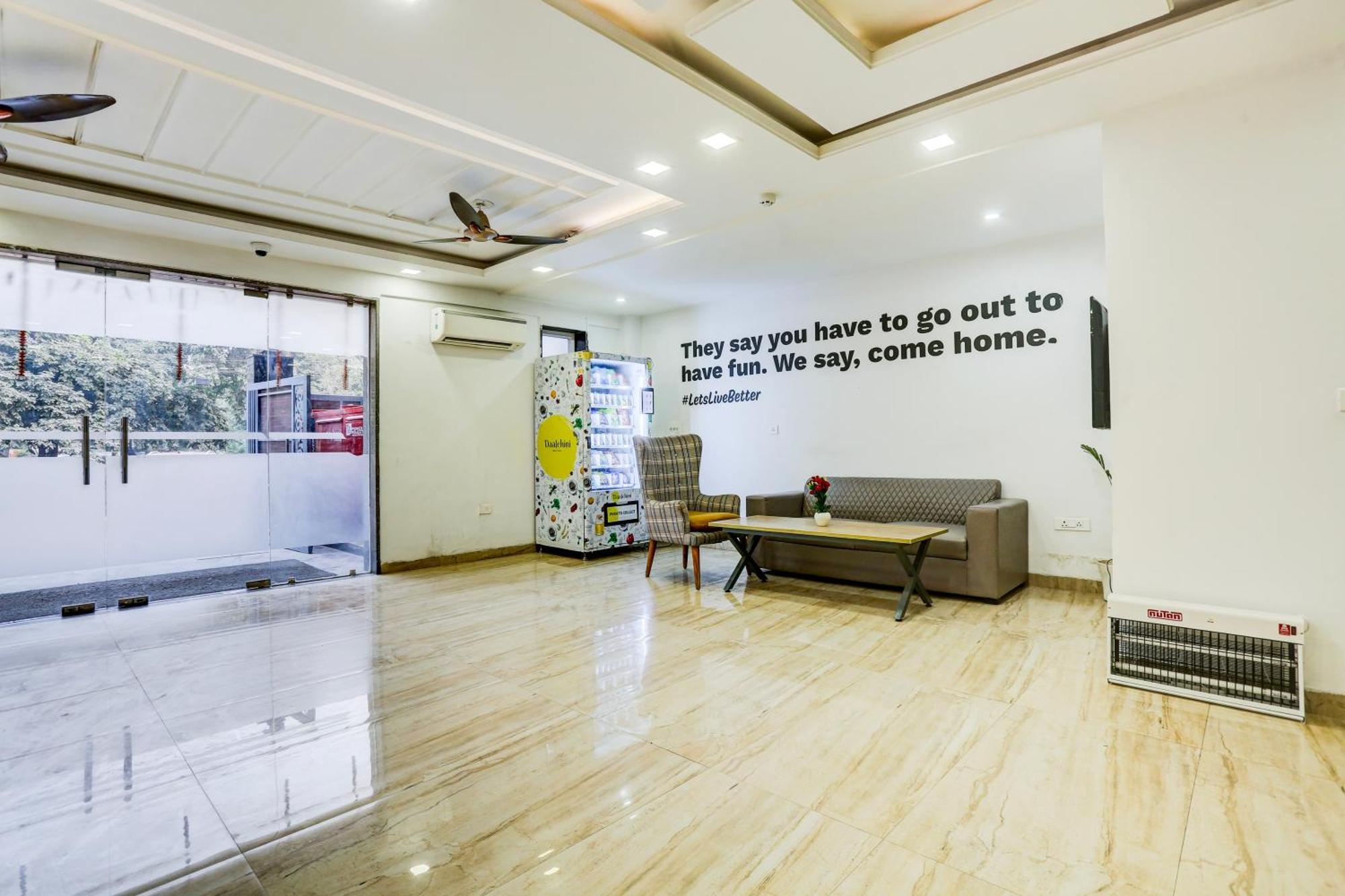 Hotel Greysky Medicity Gurgaon Exterior photo