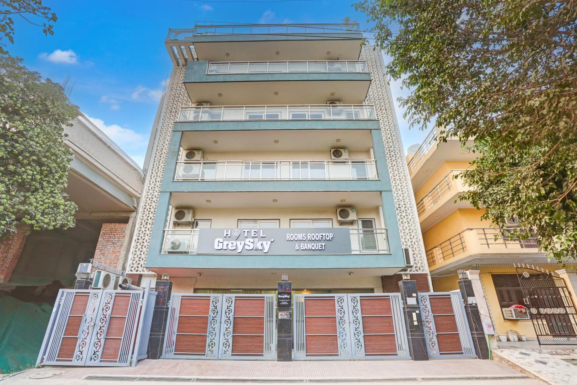 Hotel Greysky Medicity Gurgaon Exterior photo